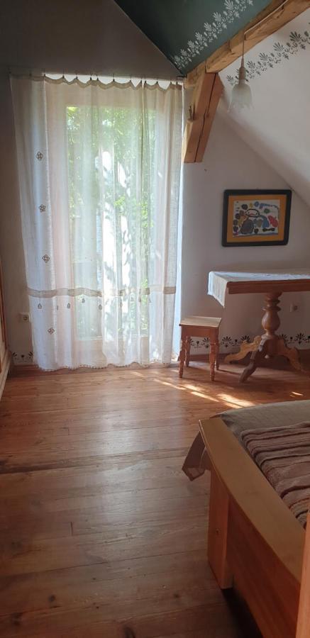 Majiga Istaba Ar Balkonu Un Vannasistaba, Bezmaksas Velo Noma Iecava Exteriör bild